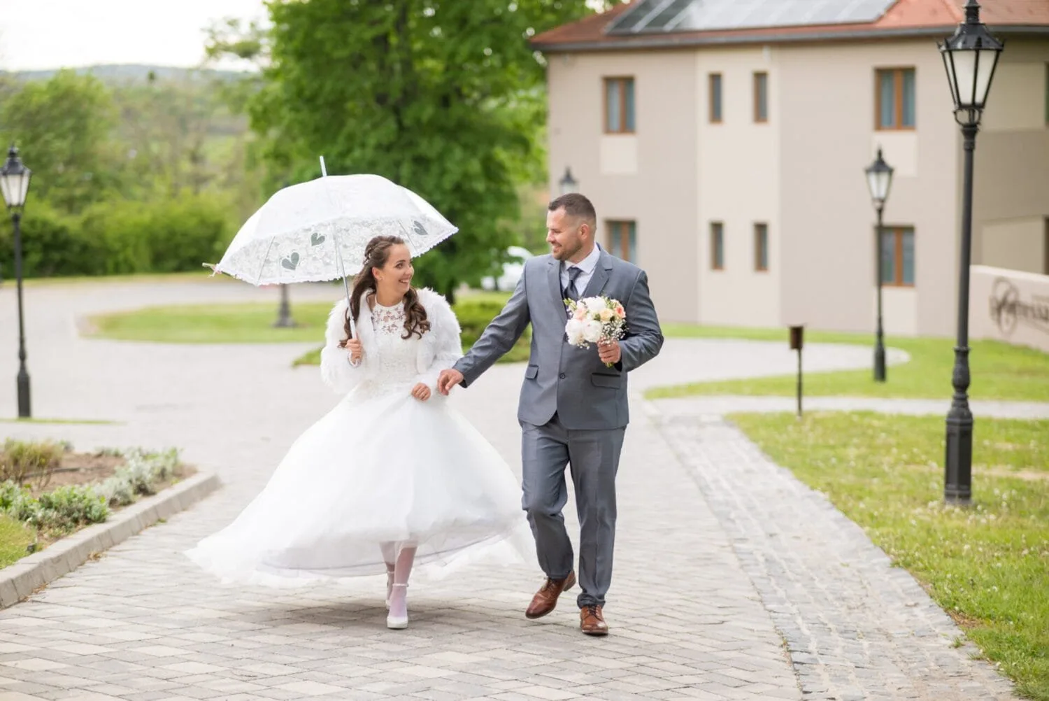Dobó Fotó – esküvői fotós – Fotós